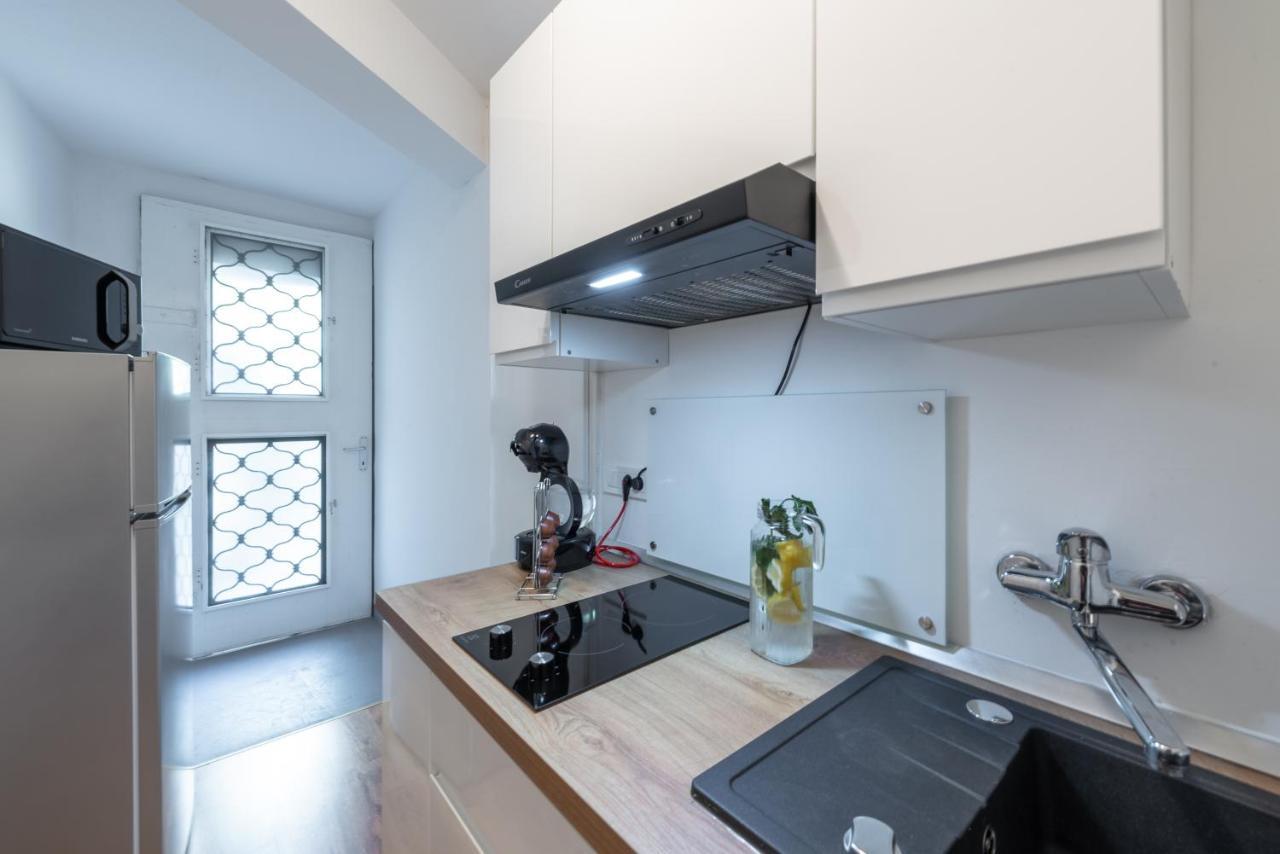 Apartment Near Old Town, Free Parking & Huge Garden ドゥブロブニク エクステリア 写真